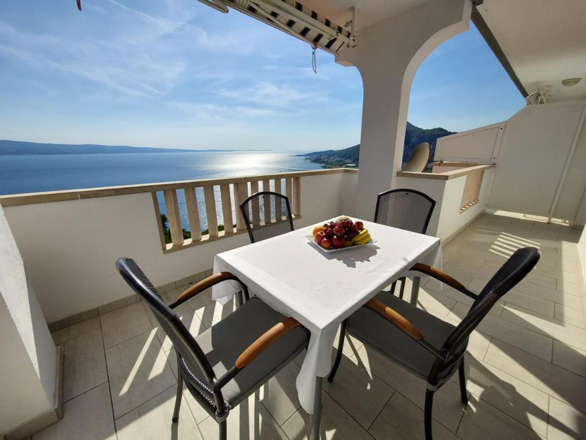 Apartmani Cvita Omiš Eksteriør billede